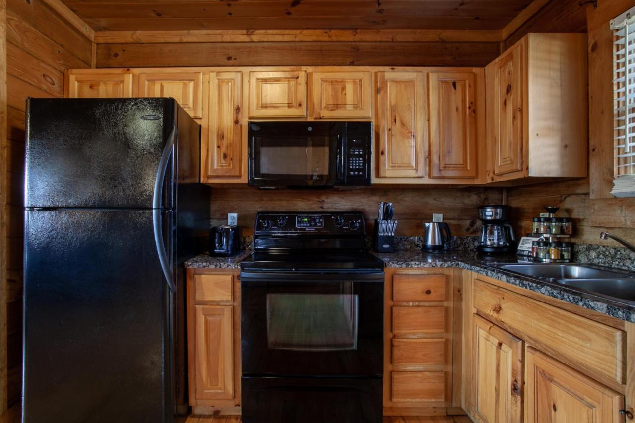 Home Sweet Hideaway Retreat Near Pigeon Forge Exterior photo